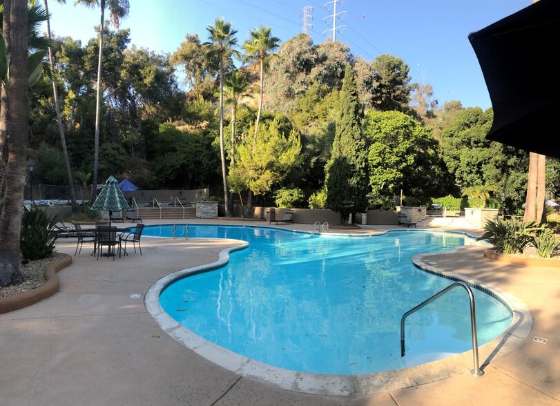 Building Photo - 6416 Friars Rd