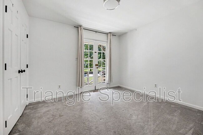 Building Photo - 1012 Askham Dr