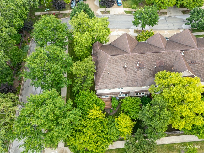 Building Photo - 2646 Chelsey St