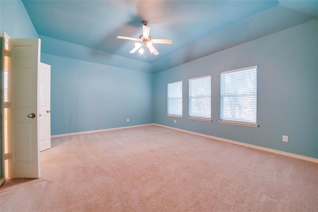 Building Photo - 9724 Water Tree Dr