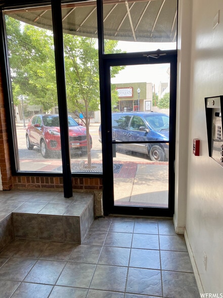 Main St Entrance - 70 N Main St