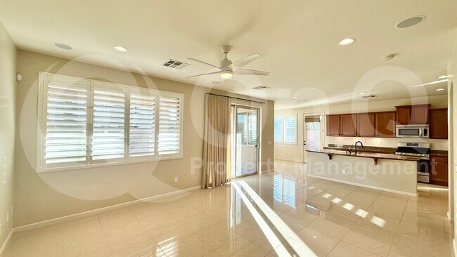 Building Photo - 7761 W Adam Ave