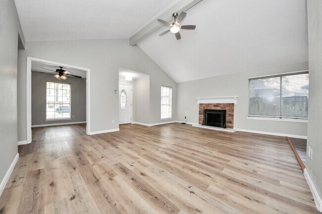 Building Photo - 22303 Acorn Chase Dr