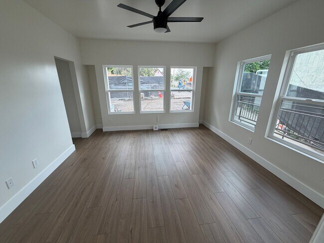 Building Photo - 3 Bed 2 Bath Apartment, New Construction In Cleveland Heights (With Garage)