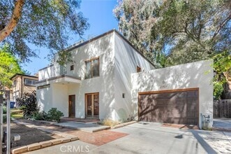 Building Photo - 21429 Rios St