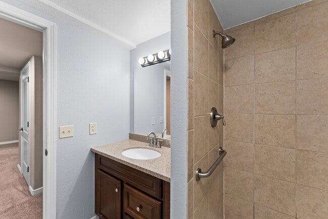Building Photo - 7578 Chasewood Loop