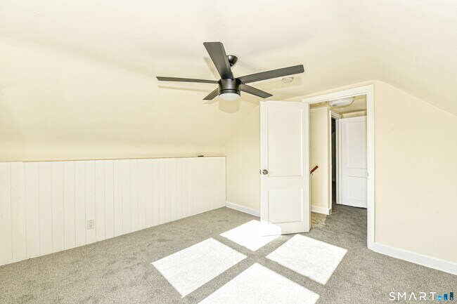 Building Photo - 146 Warsaw St