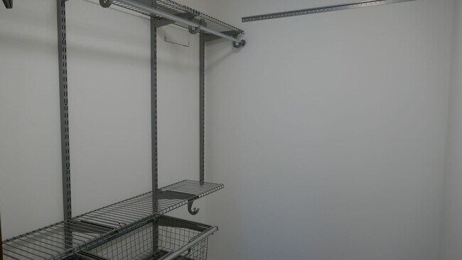 Building Photo - BEAUTIFUL UPDATED FOUR BED / TWO BATH PLUS OFFICE EICHLER HOME WITH GREAT OUTDOOR SPACE