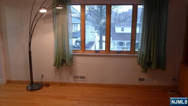 Building Photo - 469 Westview Ave