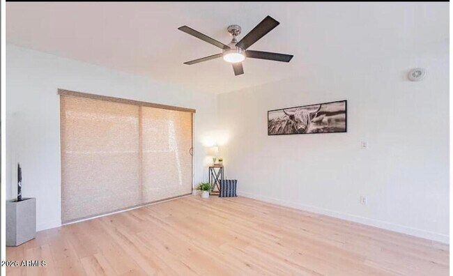 Building Photo - 4554 E Paradise Village Pkwy N