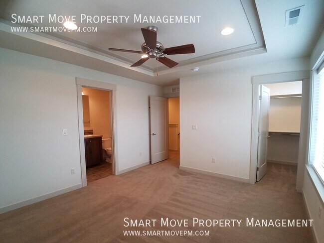 Building Photo - 3308 E Front Runner Ln