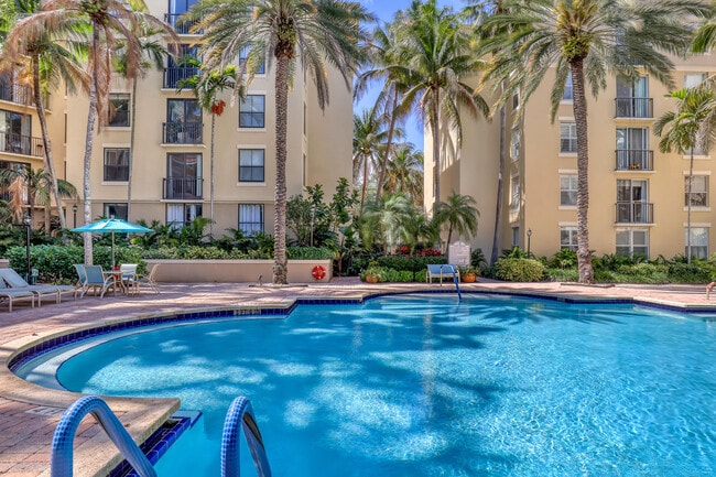 Building Photo - 651 Okeechobee Blvd