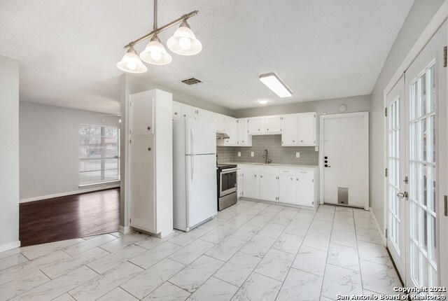 Building Photo - 300 Roanoke Dr
