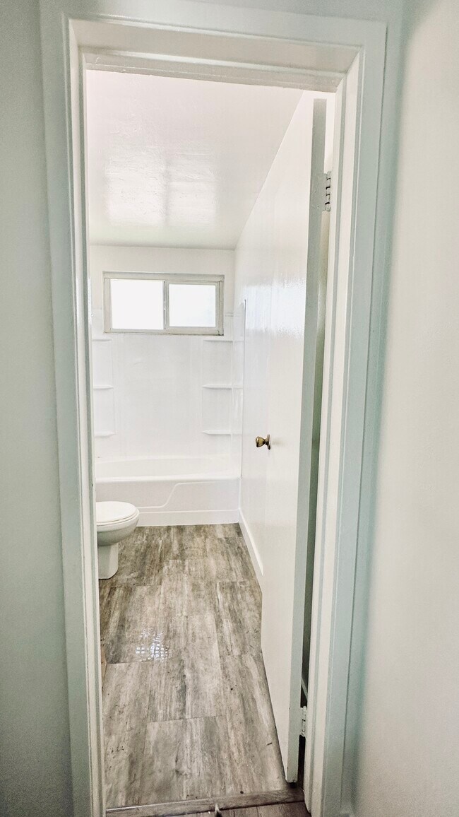 Bathroom - 5924 Gardenia Ave