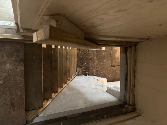 Building Photo - Section 8 accepted