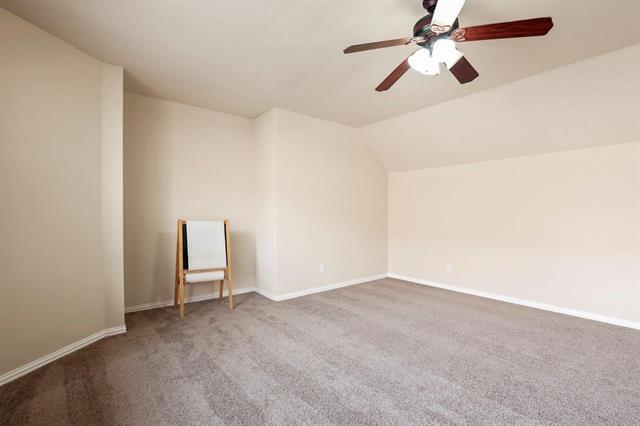 Building Photo - 2040 St Ives Dr