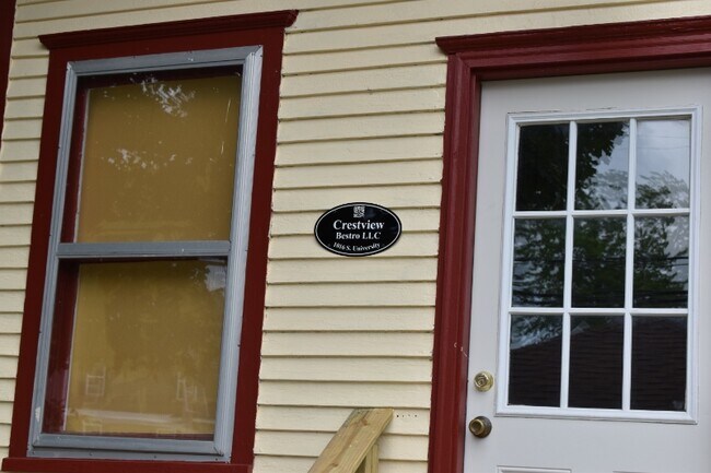 Building Photo - 1016 S University Ave