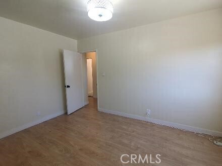 Building Photo - 495 A Ct