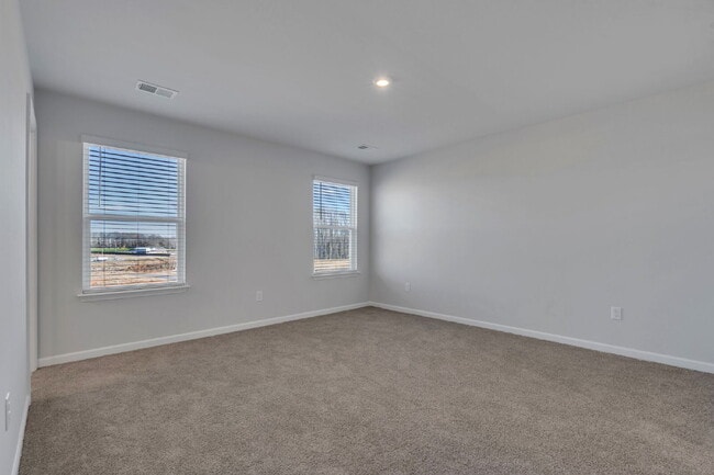 Building Photo - Brand-New 3BR/2.5BA Townhome with Garage in Greer ($1850/mo rent***)