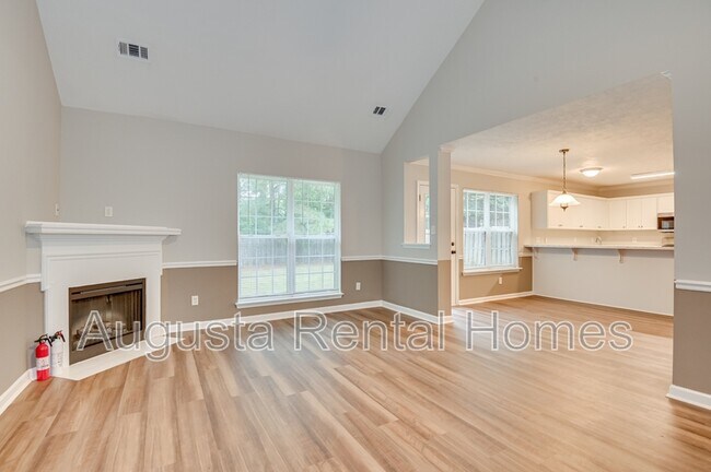 Building Photo - 7640 Pleasantville Way