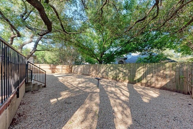 Building Photo - 9113 Edwardson Ln