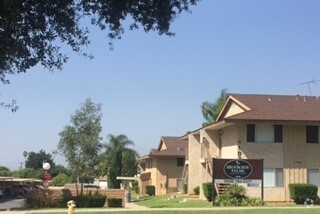 Building Photo - Brookside Palms Apartments