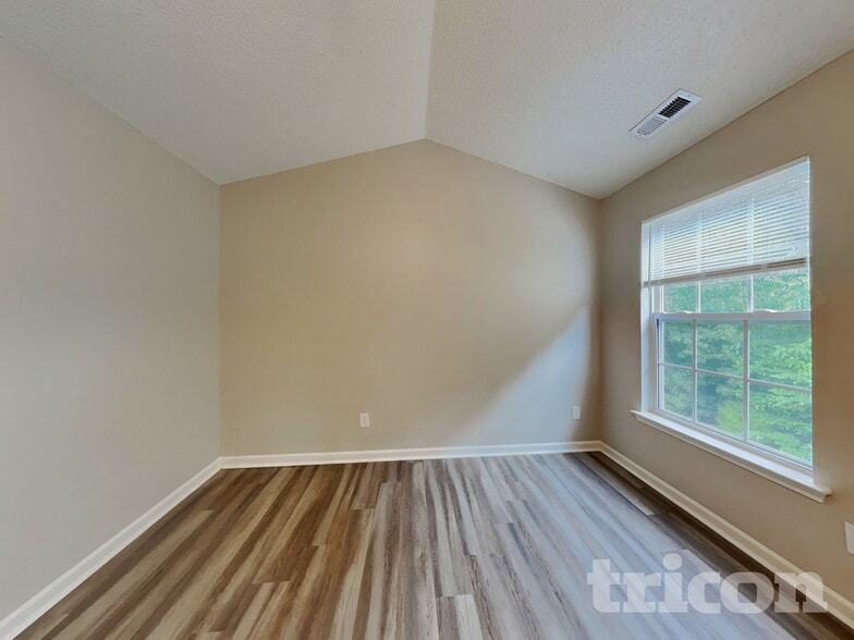 Building Photo - 6309 McIntyre Ridge Dr