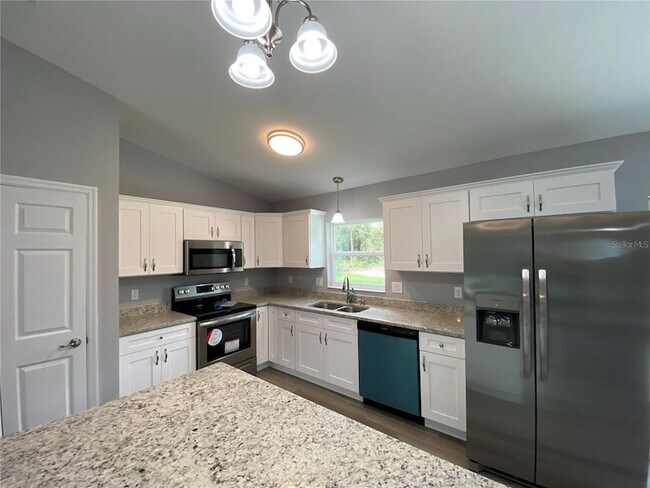 Building Photo - 2458 SW 170th Loop