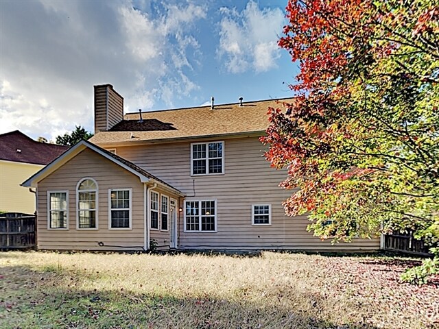 Building Photo - 1852 Clear Springs Lane