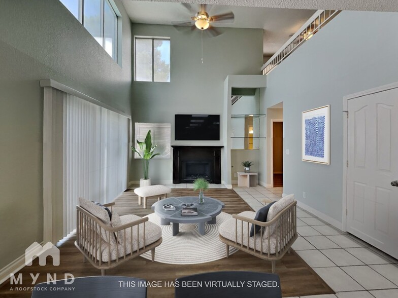 Building Photo - 2611 Ashmoore Dr