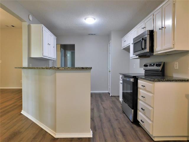 Building Photo - 1008 Bayfield Dr