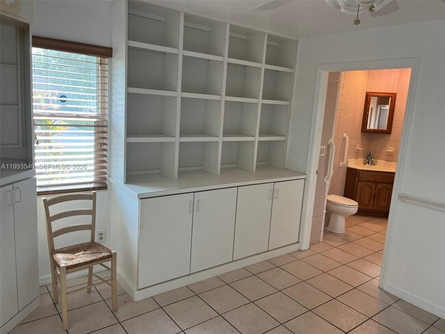 Building Photo - 4181 Silver Sword Ct