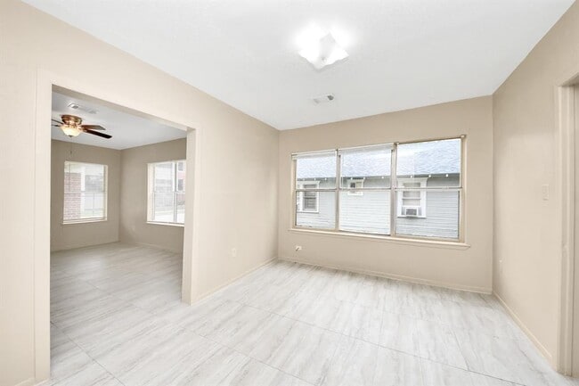 Building Photo - 3029 Trulley St