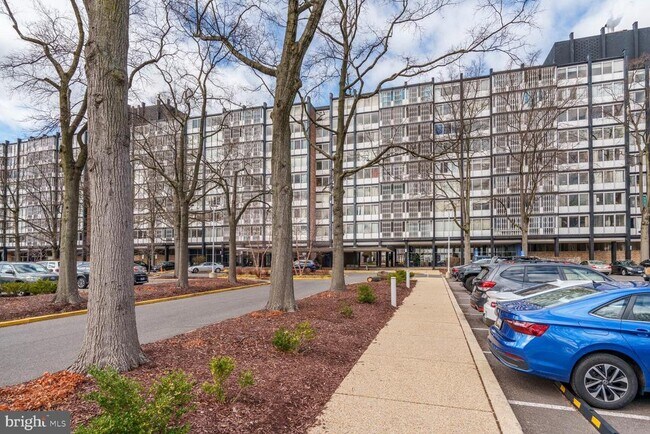 Building Photo - 1311 Delaware Ave SW