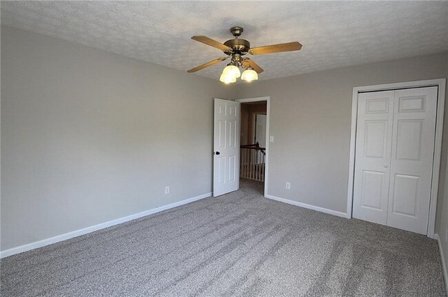 Building Photo - 201 Garrison Dr