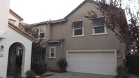 Building Photo - Woodcreek Oaks Location. Nice home, modern...