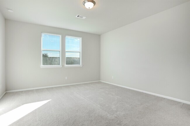 Building Photo - 13401 Emerald Mallard Dr