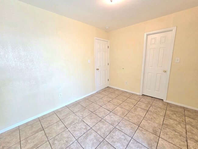 Building Photo - 4270 Deerfield Hills Rd