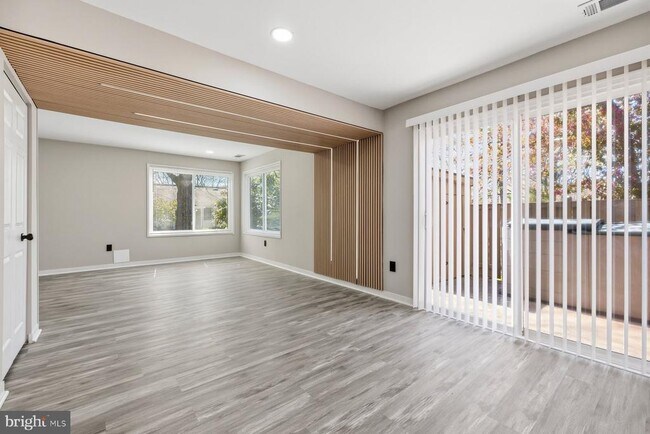 Building Photo - 18323 Allspice Dr
