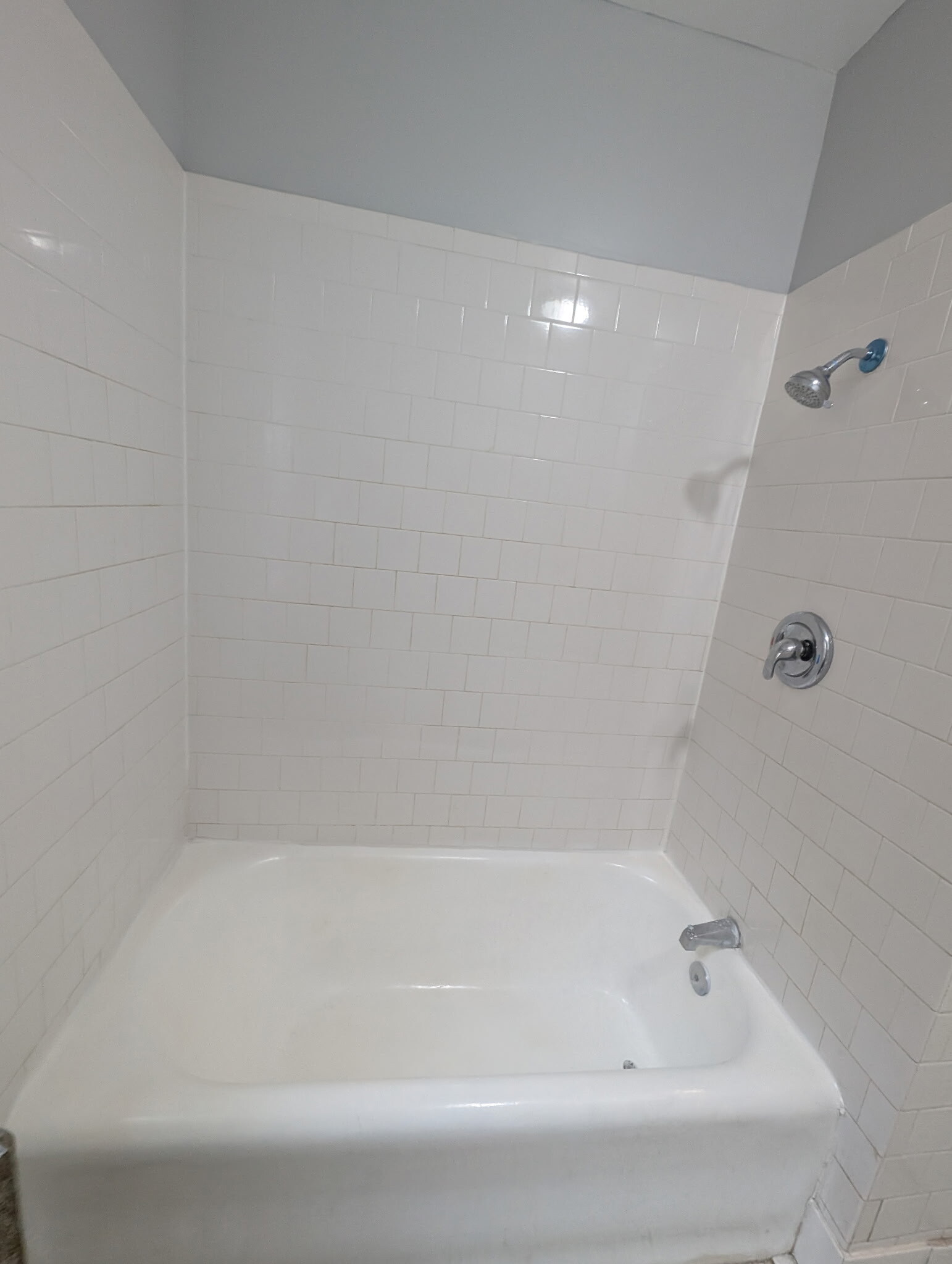 Building Photo - 3447 W Foster Ave