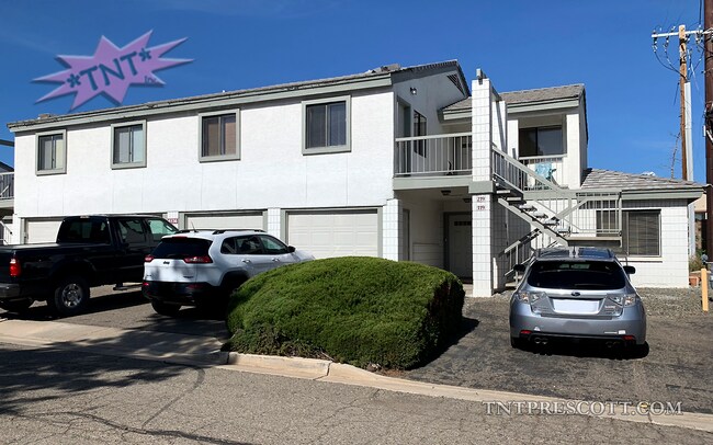 Primary Photo - Condo in Villas at the Ridge
