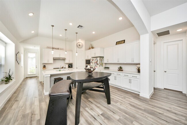 Building Photo - 920 Pismo Crk Ln