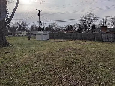 Backyard - large - 1806 Eastview Dr