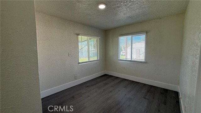 Building Photo - 2250 W Darby St