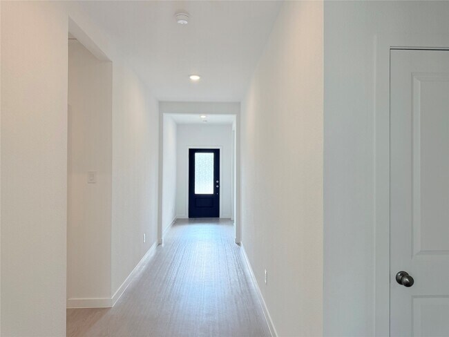 Building Photo - 16538 Mesquite Fld Dr