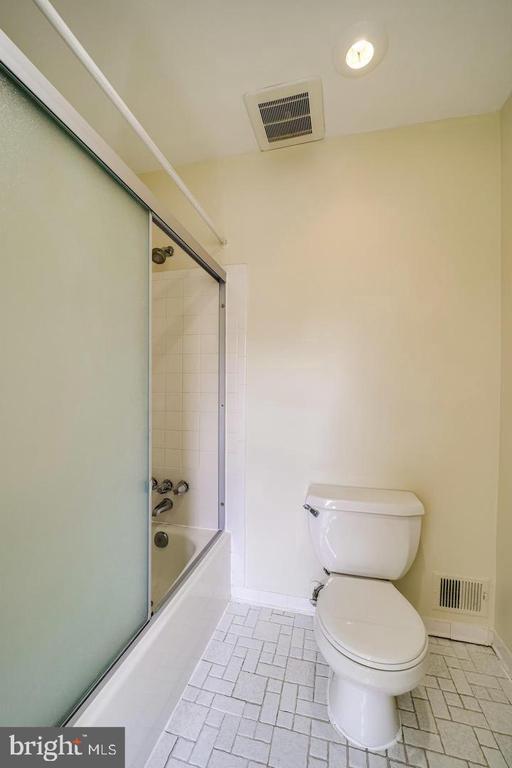 Building Photo - 7476 Adams Park Ct