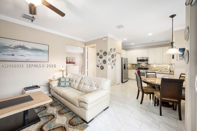 Building Photo - 7841 Jewelwood Dr