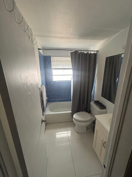 Bathroom - 8080 Tatum Waterway Dr