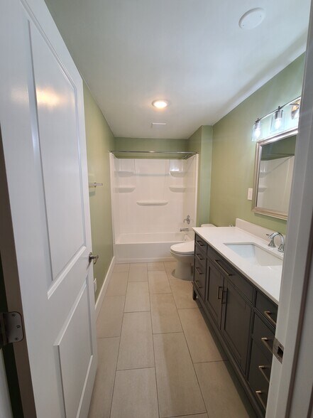 Building Photo - 2156 W War Admiral Ln
