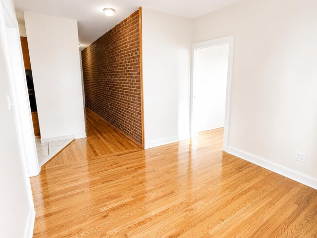 Floorplan - 122 La Salle Street